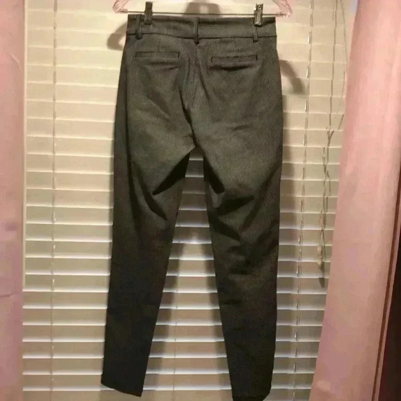 Shinestar black and white plaid pants size medium. In great condition! - Picture 5 of 6